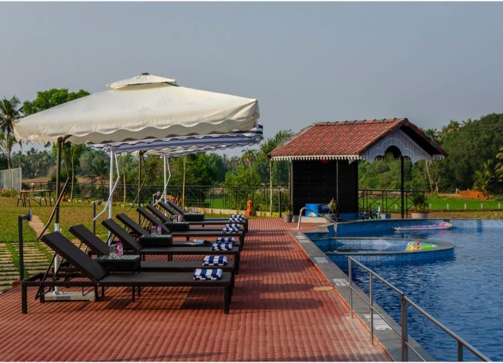 Pool area